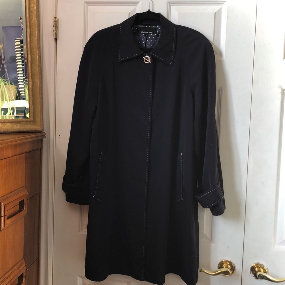⭐️Jones New York Raincoat Trench